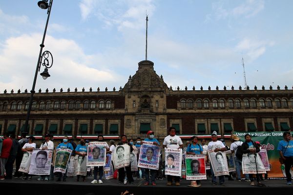 Conmemoran en CDMX seis años de la desaparición forzada de los estudiantes de Ayotzinapa Conmemoran en CDMX seis años de la desaparición forzada de los estudiantes de Ayotzinapa - Sputnik Mundo
