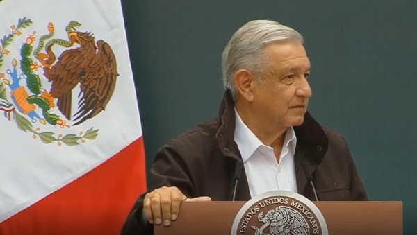 Así pidió AMLO disculpas a los familiares de los 43 de Ayotzinapa - Sputnik Mundo