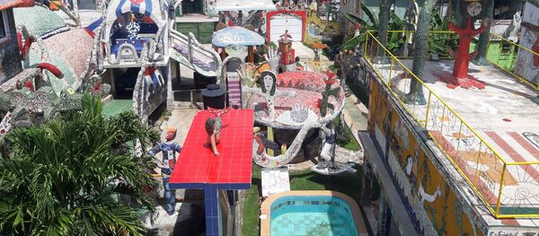 Vista área de algunas creaciones del artista Fuster Vista área de algunas creaciones del artista Fuster - Sputnik Mundo