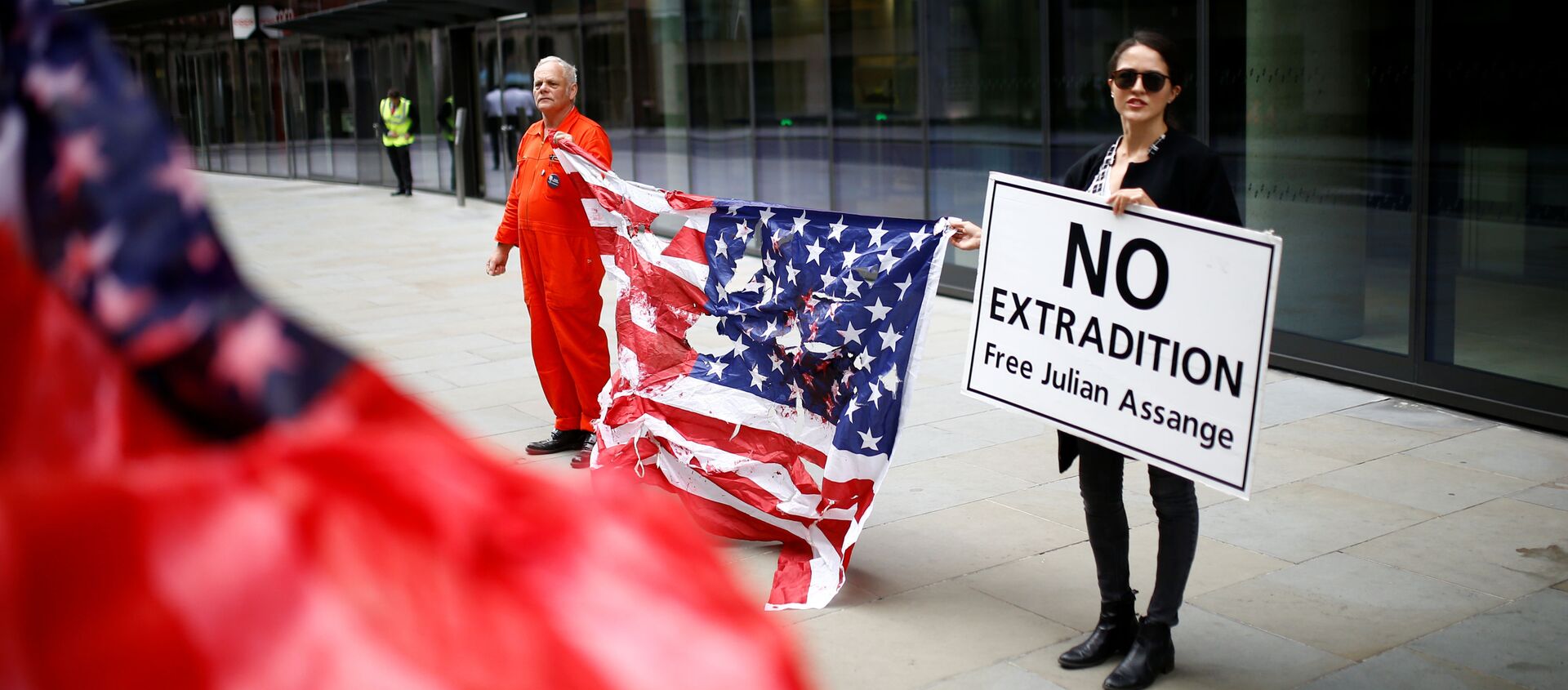 Los partidarios de Julian Assange en Londres - Sputnik Mundo, 1920, 29.09.2020