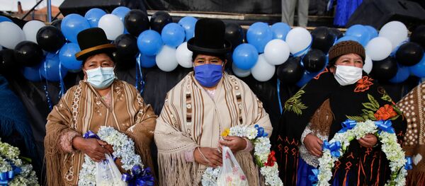 Mujeres aymara en acto del MAS Mujeres aymara en acto del MAS - Sputnik Mundo