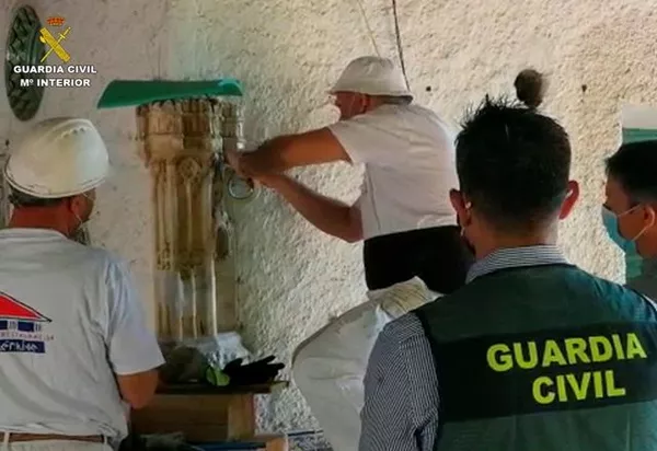 Trabajos de recuperación del torreón almenado en Chinchón (Madrid) Trabajos de recuperación del torreón almenado en Chinchón (Madrid) - Sputnik Mundo