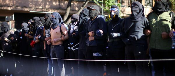 Manifestantes en México - Sputnik Mundo