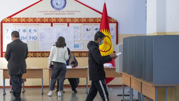 Elecciones en Kirguistán Elecciones en Kirguistán - Sputnik Mundo