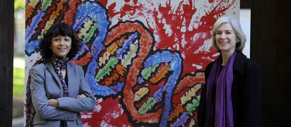 Emmanuelle Charpentier y Jennifer Doudna, los ganadores del Premio Nobel de Química 2020 - Sputnik Mundo