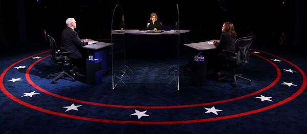 Debate vicepresidencial entre Mike Pence y Kamala Harris Debate vicepresidencial entre Mike Pence y Kamala Harris - Sputnik Mundo