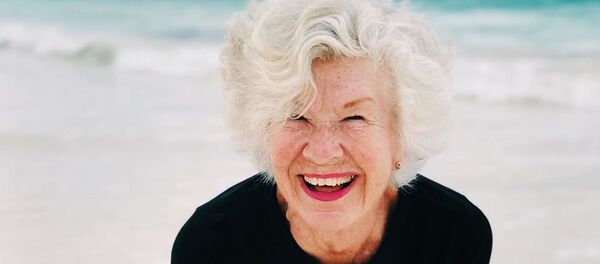 Joan MacDonald - Sputnik Mundo