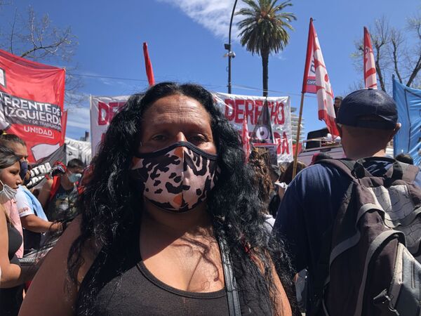 Sube la presión popular para que el Gobierno de Argentina conceda tierras a miles - Sputnik Mundo