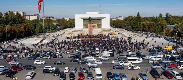 Protestas en Biskek, Kirguistán - Sputnik Mundo
