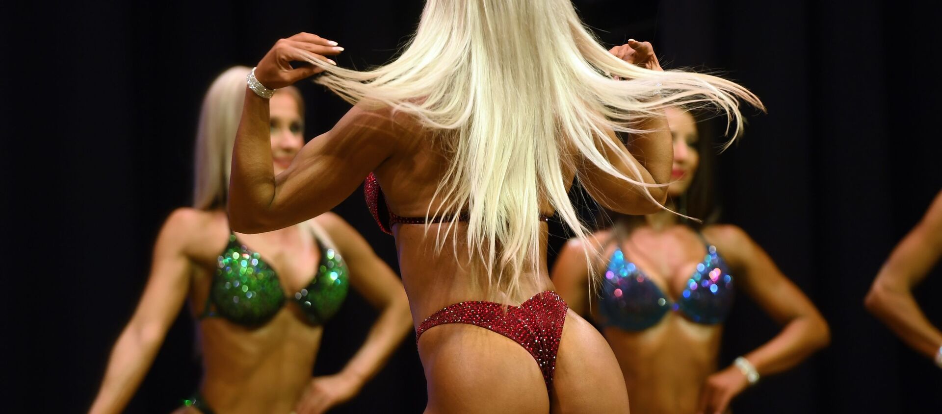 Cuerpos esbeltos y musculosos: el Campeonato regional de Culturismo llega a Kazan

 - Sputnik Mundo, 1920, 12.10.2020