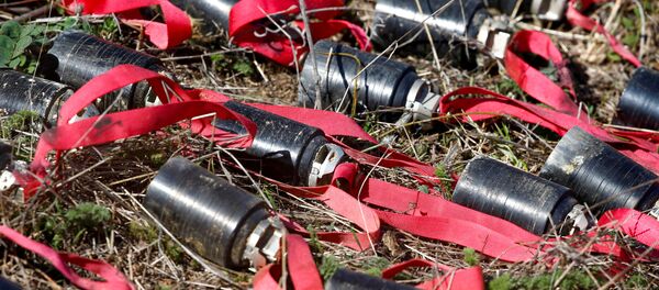 Proyectiles sin explotar hallados en Stepanakert, Nagorno Karabaj - Sputnik Mundo