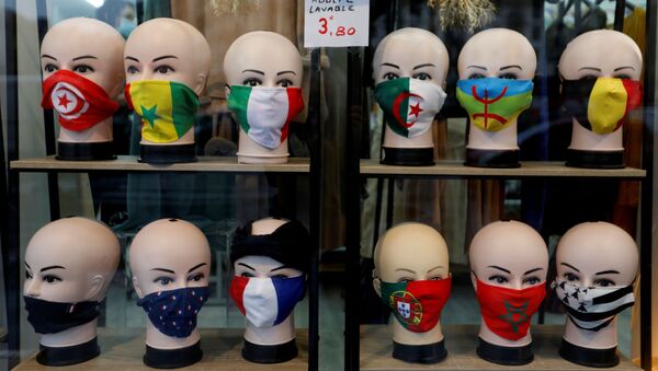 Venta de las mascarillas en París (Archivo) - Sputnik Mundo