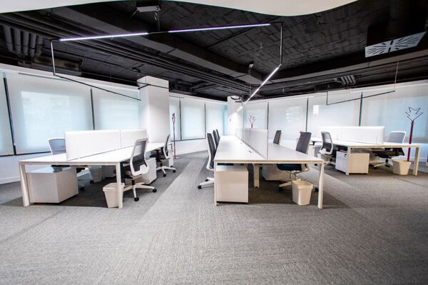 Teletrabajo y espacios híbridos, la pandemia desboca un nuevo horizonte laboral | Fotos - Sputnik Mundo