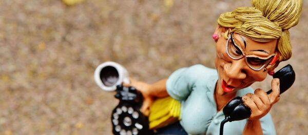 Una llamada (imagen referencial) - Sputnik Mundo