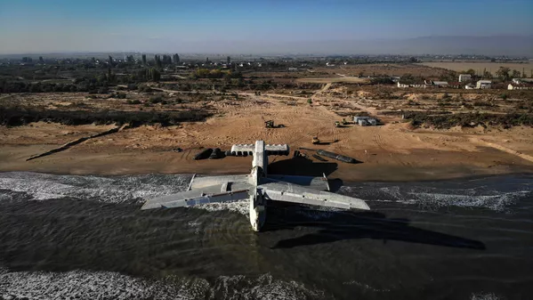 El ekranoplano se convertirá en el objeto central del parque Patriot en Derbent. Se prevé que se instalará en la costa del mar Caspio a 50 metros del mar. - Sputnik Mundo