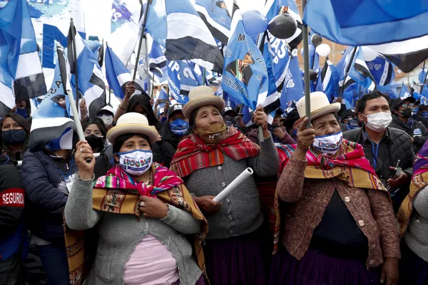Que no se repita el golpe: los bolivianos se preparan para defender su voto Que no se repita el golpe: los bolivianos se preparan para defender su voto - Sputnik Mundo