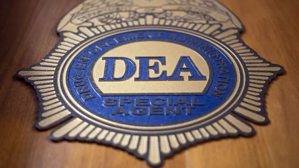 Logo de la Administración para el Control de Drogas de EEUU