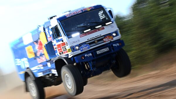 El equipo ruso KAMAZ-master se prepara para el Rally Dakar 2021 - Sputnik Mundo