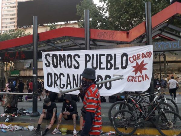 Chilenos recuerdan un año del histórico estallido social  - Sputnik Mundo