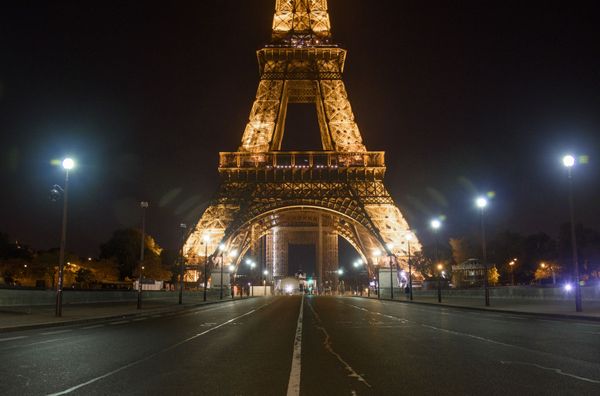 ¿Te imaginas estar en una París vacía?
¿Te imaginas estar en una París vacía?
- Sputnik Mundo