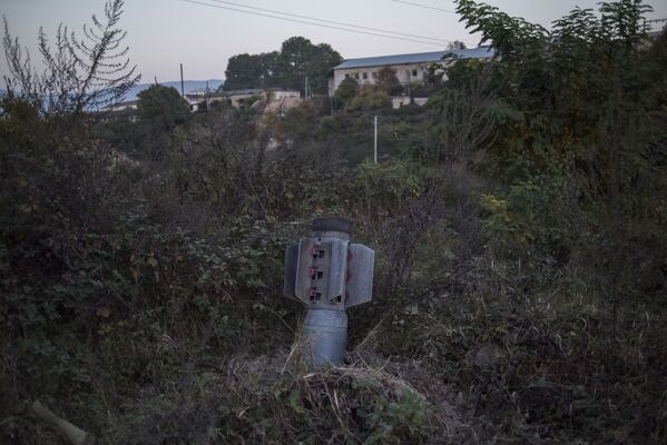 Así siguen sufriendo en Nagorno Karabaj después del alto el fuego
Así siguen sufriendo en Nagorno Karabaj después del alto el fuego
- Sputnik Mundo
