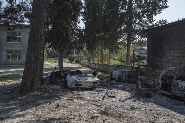 Así siguen sufriendo en Nagorno Karabaj después del alto el fuego
Así siguen sufriendo en Nagorno Karabaj después del alto el fuego
- Sputnik Mundo
