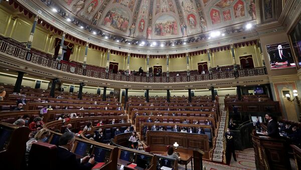 Santiago Abascal durante la moción de censura - Sputnik Mundo