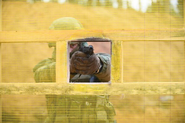 'Counter strike' al estilo ruso: el entrenamiento de las fuerzas especiales

 - Sputnik Mundo