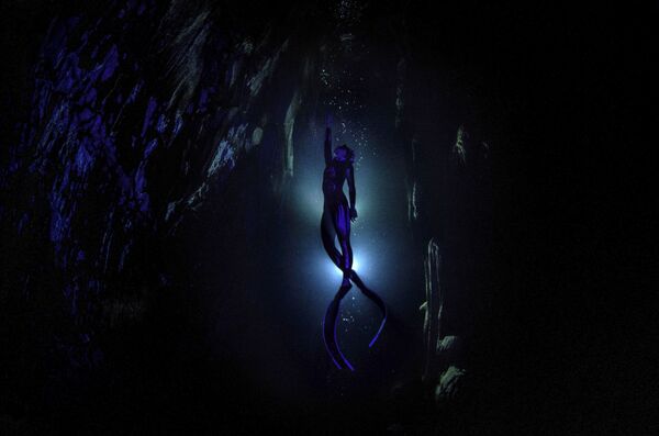 El Concurso de Fotoperiodismo Andréi Stenin entrega el Gran Premio al español Luis Tato El Concurso de Fotoperiodismo Andréi Stenin entrega el Gran Premio al español Luis Tato - Sputnik Mundo