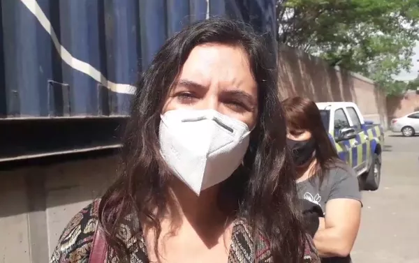 Camila Vallejo habla con Sputnik durante la jornada del plebiscito en Chile Camila Vallejo habla con Sputnik durante la jornada del plebiscito en Chile - Sputnik Mundo
