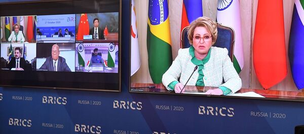  Valentina Matvienko, la presidenta del Consejo de la Federación de Rusia, en el foro BRICS 2020 - Sputnik Mundo