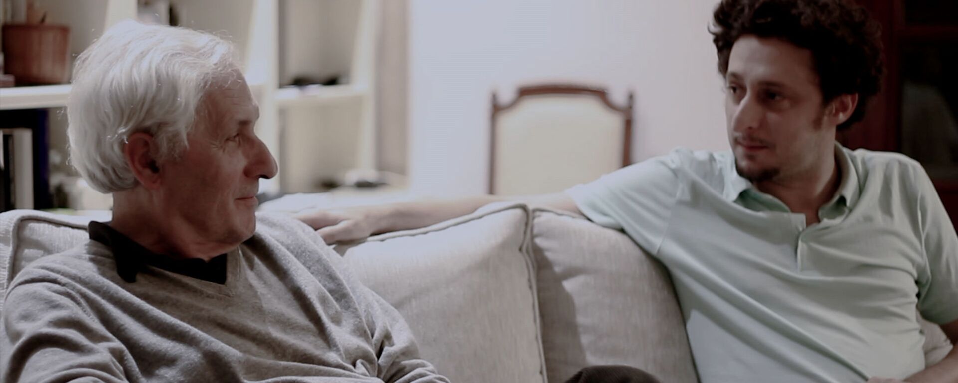 Jon Viar e Iñaki Viar, en un fotograma de la película 'Traidores' Jon Viar e Iñaki Viar, en un fotograma de la película 'Traidores' - Sputnik Mundo, 1920, 28.10.2020