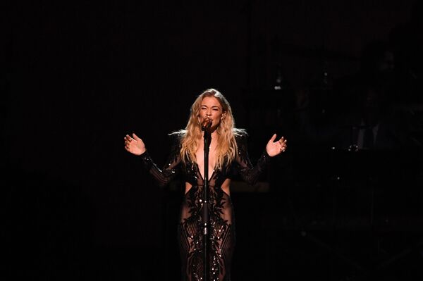 Estas 5 celebridades aprendieron a vivir con el diagnóstico de psoriasis  - Sputnik Mundo