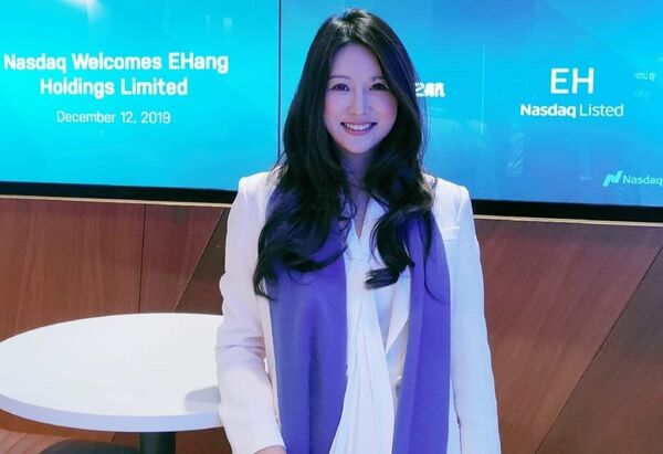 Las ciudades se asoman al futuro, el taxi aéreo aterriza en Sevilla | Fotos, vídeos - Sputnik Mundo