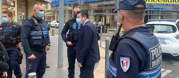 Notre Dame de Niza se tiñe de sangre: un hombre mata a tres personas con un cuchillo

 - Sputnik Mundo