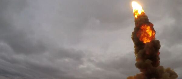 Rusia prueba un nuevo sistema antimisiles Rusia prueba un nuevo sistema antimisiles - Sputnik Mundo