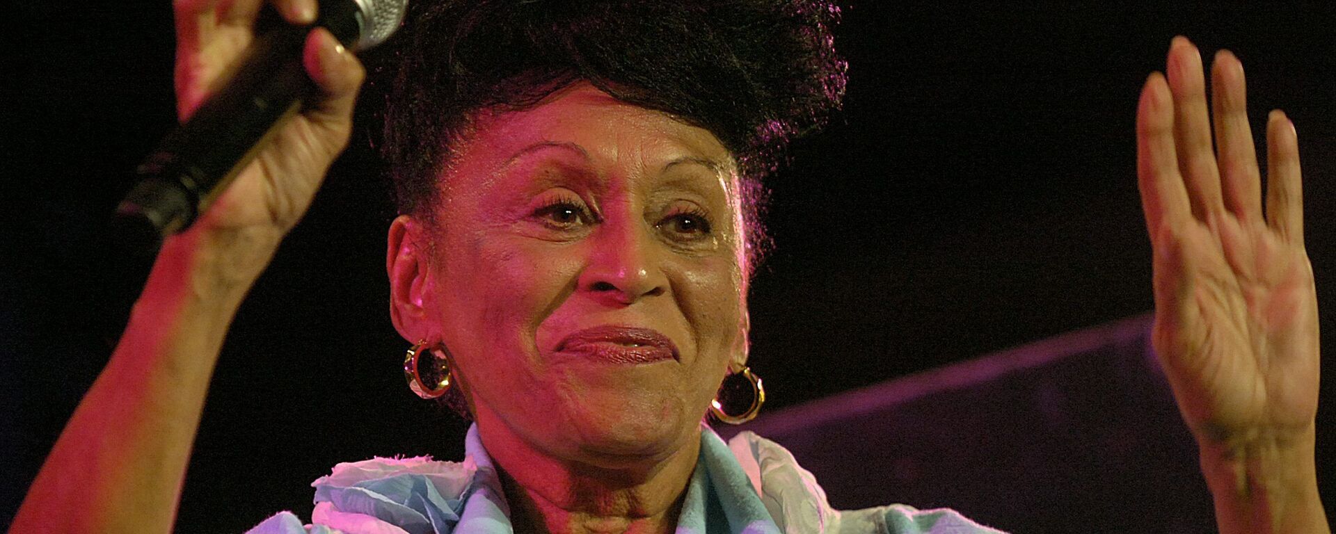 Omara Portuondo, cantante cubana - Sputnik Mundo, 1920, 05.05.2021