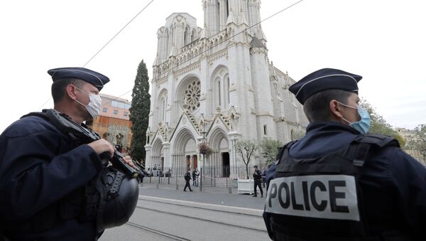 La Policía francesa - Sputnik Mundo