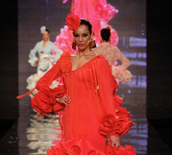 Un mundo sin lunares y volantes: la moda flamenca al borde la extinción - Sputnik Mundo