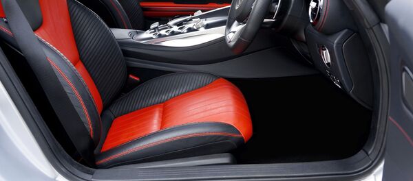 Un auto con asientos de cuero (imagen referencial) - Sputnik Mundo