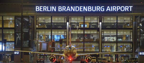 En plena pandemia y con 9 años de retraso: así es el nuevo aeropuerto de Berlín 

 - Sputnik Mundo