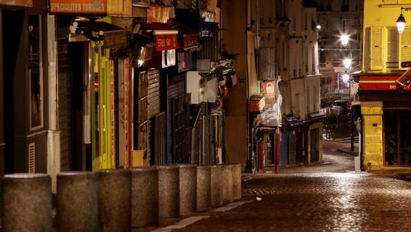 Las calles vacías de París Las calles vacías de París - Sputnik Mundo