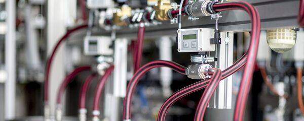 Equipo técnico para el electrolizador de una planta de producción de hidrógeno - Sputnik Mundo