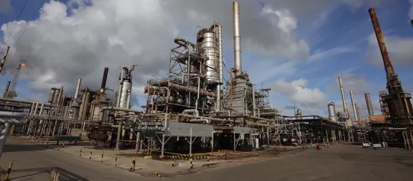 Refinería petrolera de Amuay, Venezuela Refinería petrolera de Amuay, Venezuela - Sputnik Mundo