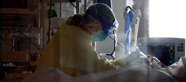 Un trabajador médico (archivo) - Sputnik Mundo