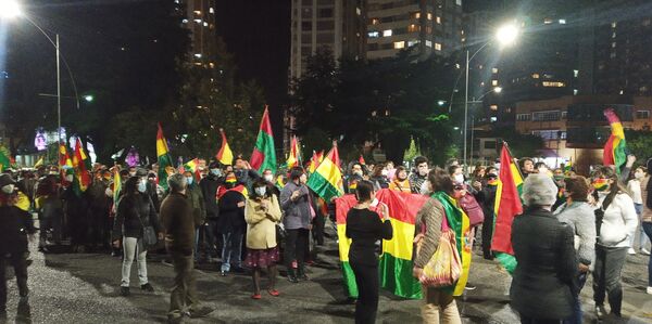 La última carta desesperada de la derecha boliviana - Sputnik Mundo