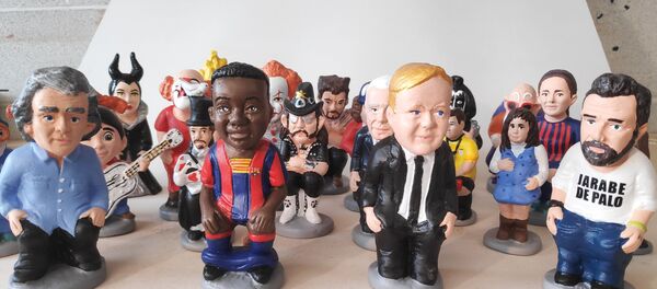 Fernando Simón, Ansu Fati o Pau Donés, los nuevos 'caganers' de 2020 - Sputnik Mundo