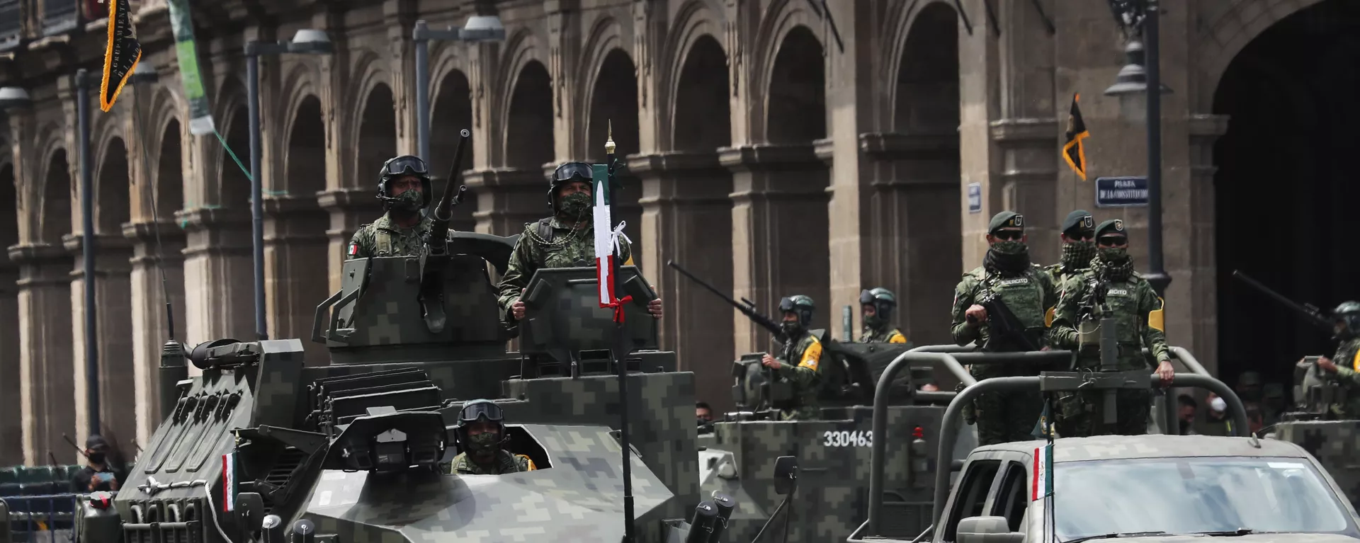 El desfile militar en el marco de la celebración del Día de la Independencia de México El desfile militar en el marco de la celebración del Día de la Independencia de México - Sputnik Mundo, 1920, 05.11.2020