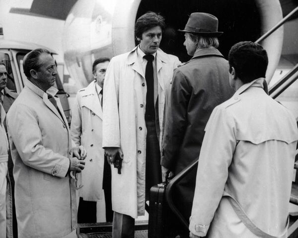 Alain Delon, legendario ícono sexual francés celebra su aniversario Alain Delon, legendario ícono sexual francés celebra su aniversario - Sputnik Mundo