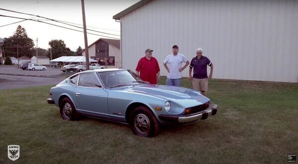 Un auto recibe su primera lavada en 44 años y el resultado es sorprendente | Vídeo - Sputnik Mundo